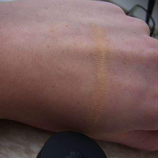 Lily Lolo Mineral Foundation SPF 15, Farbe: In the Buff