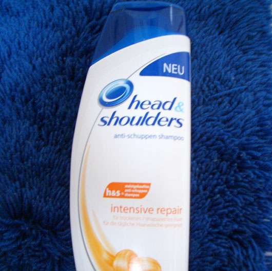<strong>head&shoulders</strong> intensive repair Shampoo