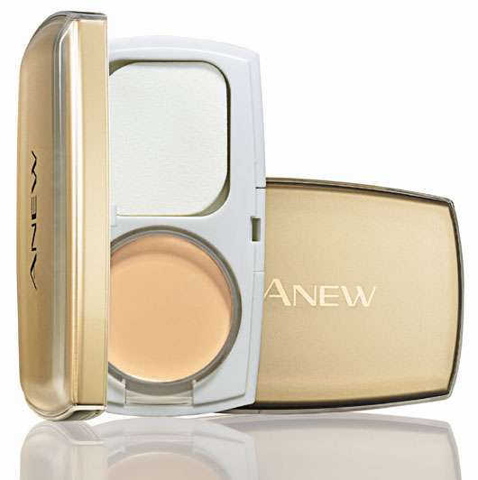 Anew Anti-Aging-Kompakt-Make-up, Quelle: AVON Cosmetics GmbH 