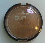 essence sun club matt bronzing powder in 01 natural
