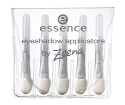 essence eyeshadow applicators by Zeena, Quelle: cosnova GmbH