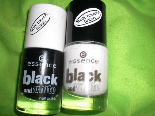 essence Black and White Nail Polish, Farbe: 01 Black Out & 02 White Hype