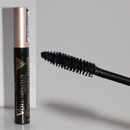 L’Oréal Voluminous Volume Building Mascara – No Clumping, Farbe: Carbon Black