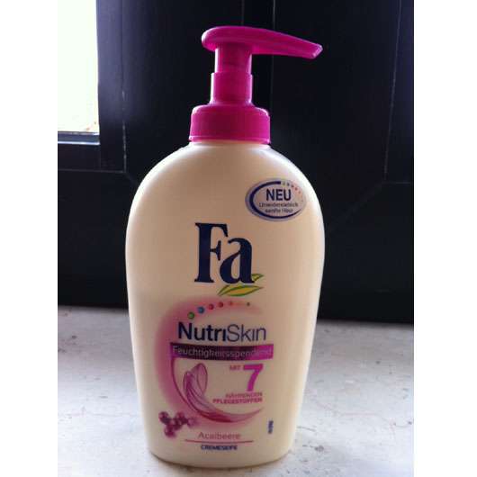 Fa Nutri Skin Cremeseife „Acaibeere“