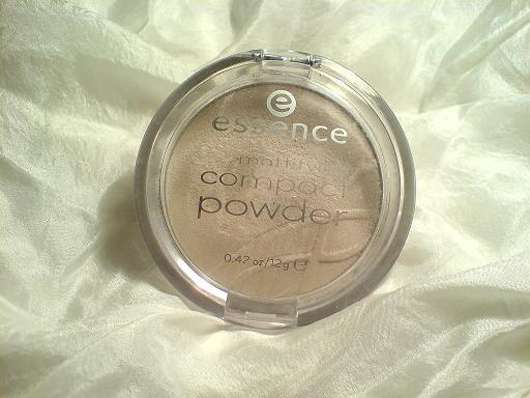 essence mattifying compact powder, Nuance: 07 translucent
