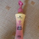 Schwarzkopf got2b Schmusekatze Anti-Frizz Lotion