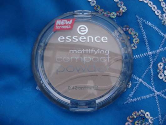 essence mattifying compact powder, Farbe: 07 translucent