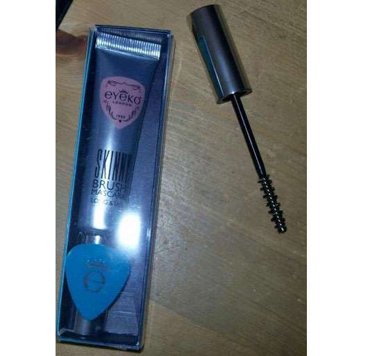 Test Mascara Eyeko Skinny Brush Mascara "Long & Tall" Pinkmelon