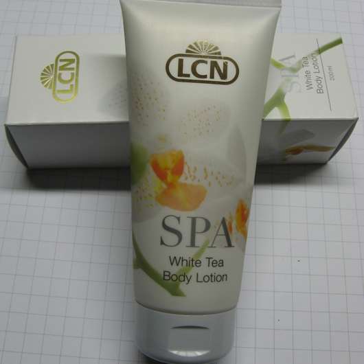 <strong>LCN SPA</strong> White Tea Body Lotion