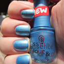 essence colour & go quick drying nail polish, Farbe: 75 Gleam in Blue