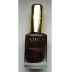 Produktbild zu KIKO Frozen Nail Lacquer – Farbe: Beere (LE)