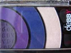 Produktbild zu debby colorcase quad eyeshadow – Farbe: 03 violet show