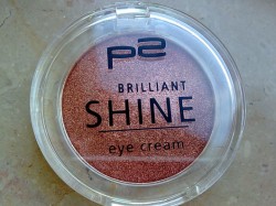 Produktbild zu p2 cosmetics brilliant shine eye cream – Farbe: 050 cheeky copper