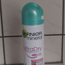 Garnier mineral UltraDry Intensiver Schutz Anti-Transpirant Spray