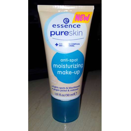 <strong>essence pure skin</strong> anti-spot moisturizing make-up - Nuance: 01 beige
