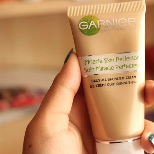 Garnier Miracle Skin Perfector (Medium)