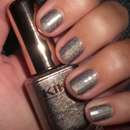 KIKO holographic nail lacquer, Farbe: 400 Steel Grey (Lavish Oriental LE)
