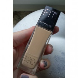 Produktbild zu Maybelline New York Fit Me! Foundation – Nuance: 120 Classic Ivory