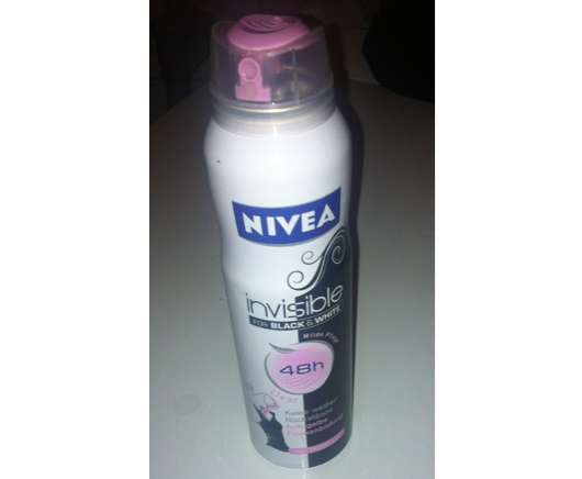 Nivea invisible for black & white clear Deo Spray 48h