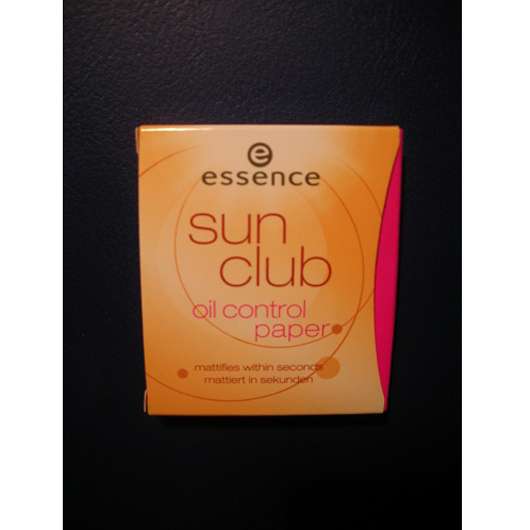 essence sun club oil control paper