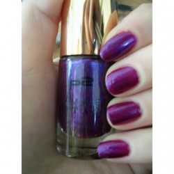 Produktbild zu p2 cosmetics summer attack feel the heat nail polish – Farbe: 010 flirtin’ purple (LE)
