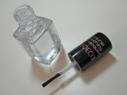 Produktbild zu ARTDECO natural bleaching nail lacquer