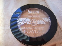 Produktbild zu lavera Basis sensitiv Mineral Sun Glow Powder – Farbe: 03 Sun Touched