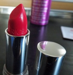 Produktbild zu Catrice Ultimate Shine Gel Lip Colour – Farbe: 070 License To Pink