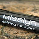 Misslyn defining mascara, Farbe: black