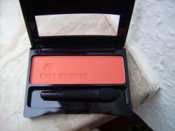 Produktbild zu Yves Rocher Intense Colour Single Eyeshadow – Farbe: 122 Orange Flash Mat