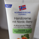 Neutrogena Norwegische Formel Handcreme mit Nordic Berry