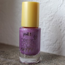 Produktbild zu p2 cosmetics dresscode happy bright day nail polish – Farbe: 010 vintage lily (LE)