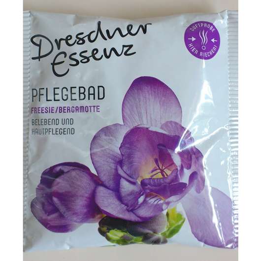 Produktbild zu Dresdner Essenz Pflegebad Freesie/Bergamotte