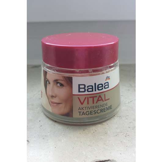 <strong>Balea Vital</strong> Aktivierende Tagescreme LSF 15