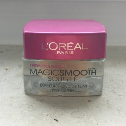 Produktbild zu L’ORÉAL PARiS Magic Smooth Soufflé Makeup – Farbe: 516 Nude Beige