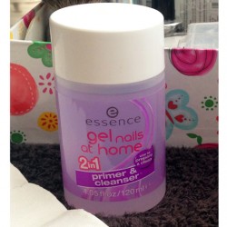Produktbild zu essence gel nails at home 2in1 primer & cleanser