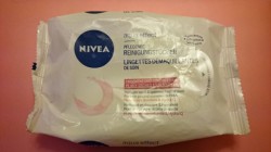 Produktbild zu NIVEA AQUA EFFECT Pflegende Reinigungstücher (trockene und sensible Haut)
