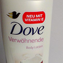 Dove Verwöhnende Body Lotion mit Kokosmilch & Jasminduft