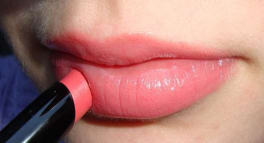 Shiseido Veiled Rouge, Farbe: PK304 Skyglow