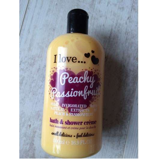 I love… Peachy Passionfruit bath and shower crème (LE)