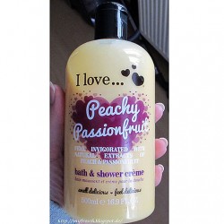 Produktbild zu I love… Peachy Passionfruit bath & shower crème (LE)