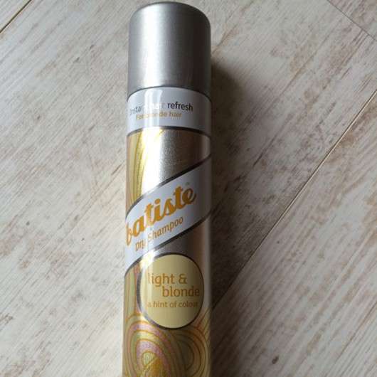 Batiste Hint of Colour Dry Shampoo “light & blonde”