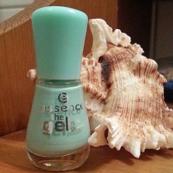 Produktbild zu essence the gel nail polish – Farbe: 40 play with my mint