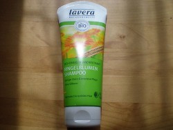 Produktbild zu lavera Naturkosmetik Ringelblumen Shampoo (normales bis sprödes Haar)