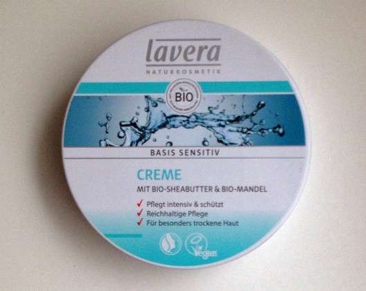 lavera Basis sensitiv Creme mit Bio-Sheabutter & Bio-Mandel