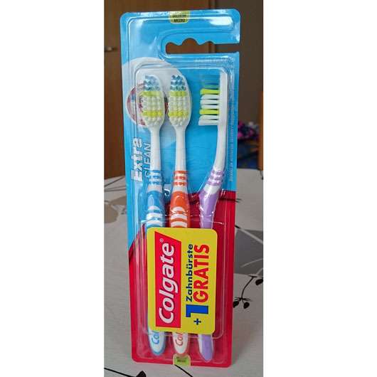 Produktbild zu Colgate Extra Clean Zahnbürste (Medium)