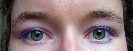 IsaDora Build-up Mascara Extra Volume 100 % Waterproof, Farbe: 25 Ocean Blue (LE)