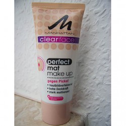 Produktbild zu MANHATTAN CLEARFACE Perfect Mat Make Up – Farbe: 77 natural