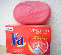 Produktbild zu Fa Vitamin & Power Vitamin C + Pink Grapefruit Festseife