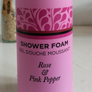 Treets Shower Foam „Rose & Pink Pepper“